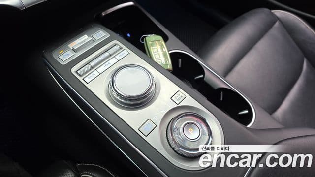 Genesis electrified GV70 e-AWD, 2022 9