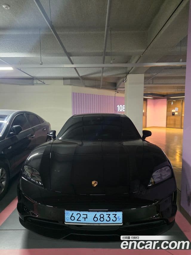 Porsche 타이칸 4S, 2025 1