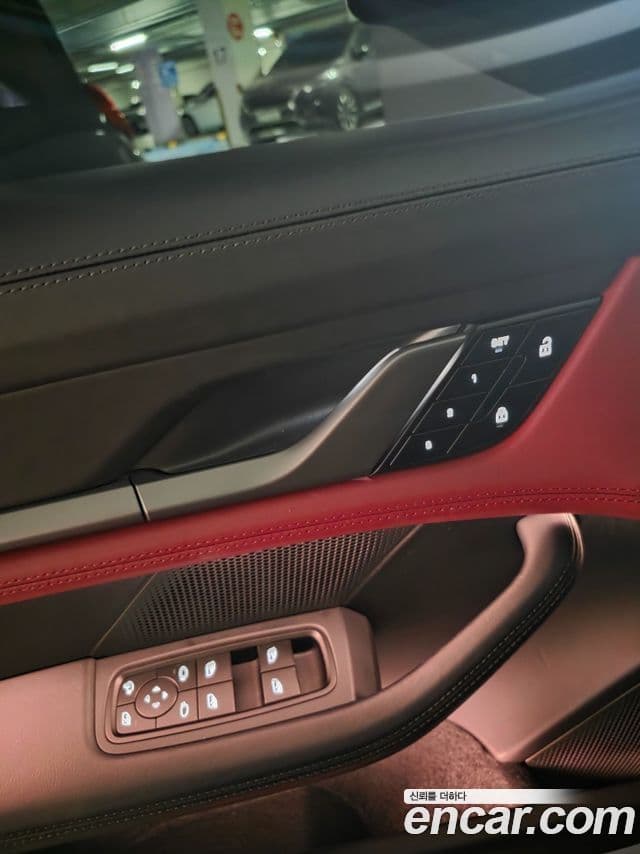 Porsche 타이칸 4S, 2025 7