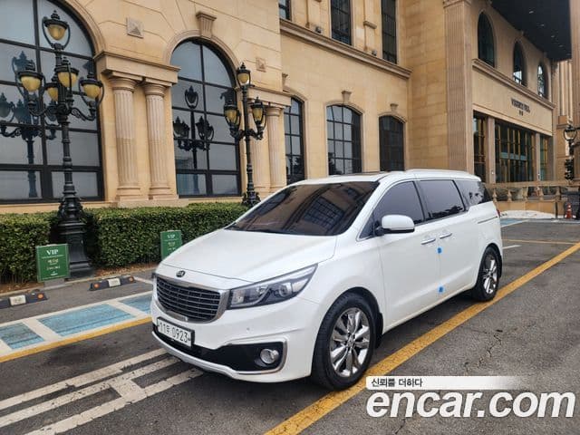 Kia All New Carnival Noblesse, 2016 1