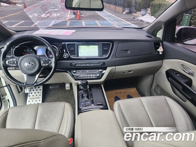 Kia All New Carnival Noblesse, 2016 7