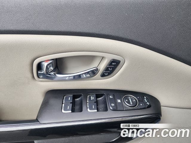 Kia All New Carnival Noblesse, 2016 19