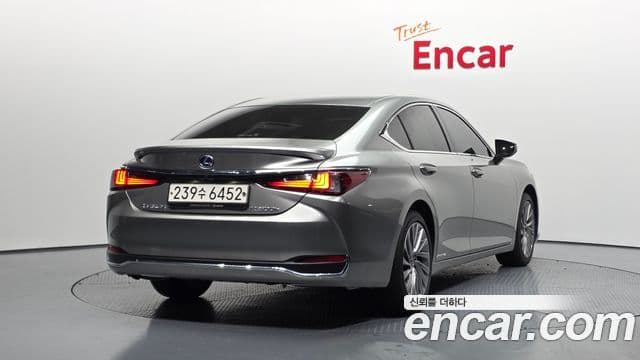 Lexus ES300h 7세대 Executive, 2021 2