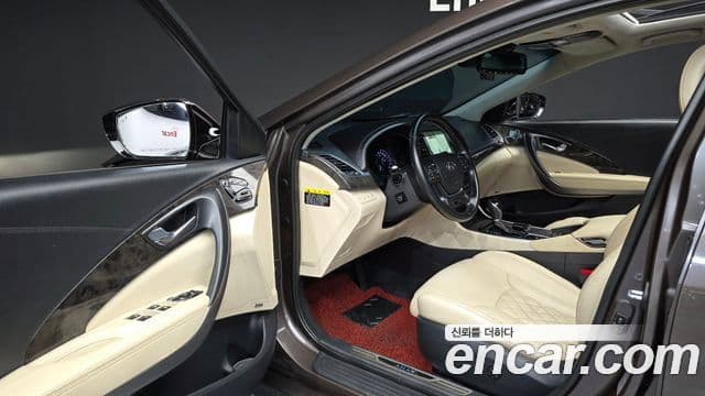 Hyundai Aslan Exclusive, 2015 11