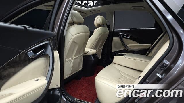 Hyundai Aslan Exclusive, 2015 12