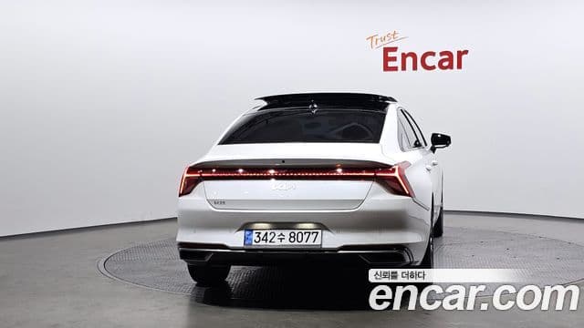 Kia K8 Signature, 2023 4