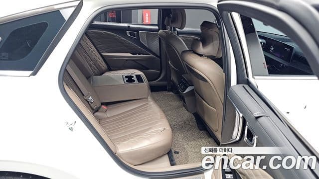 Kia K8 Signature, 2023 12