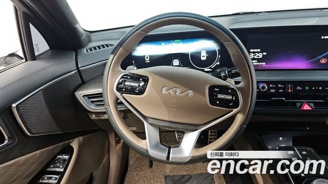 Kia K8 Signature, 2023 13