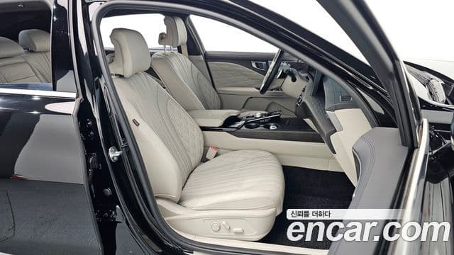 Kia K8 Signature, 2024 10