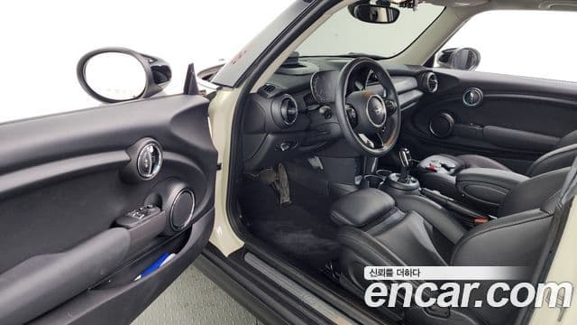 Mini Cooper 3세대, 2021 10