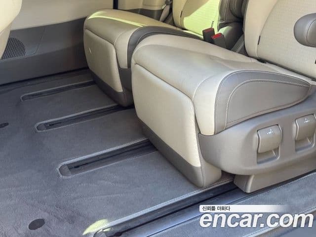 Kia Carnival 4세대 Signature, 2023 8