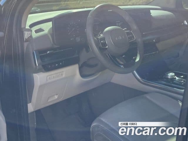 Kia Carnival 4세대 Signature, 2023 10