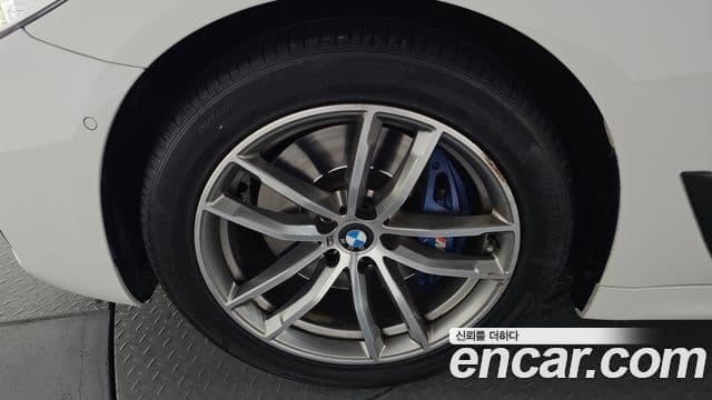 BMW 5시리즈 (G30) 530i M Sport, 2017 все фото