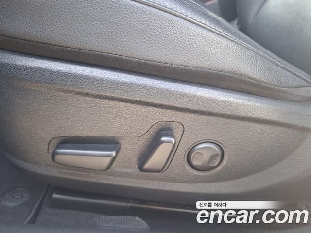 Kia K7 Premier 3.0 LPI Prestige(арендный автомобиль), 2020 9