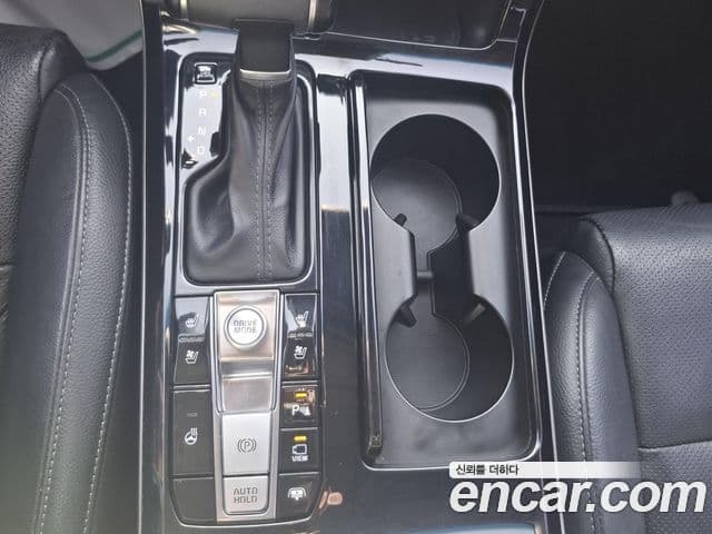 Kia K7 Premier 3.0 LPI Prestige(арендный автомобиль), 2020 10