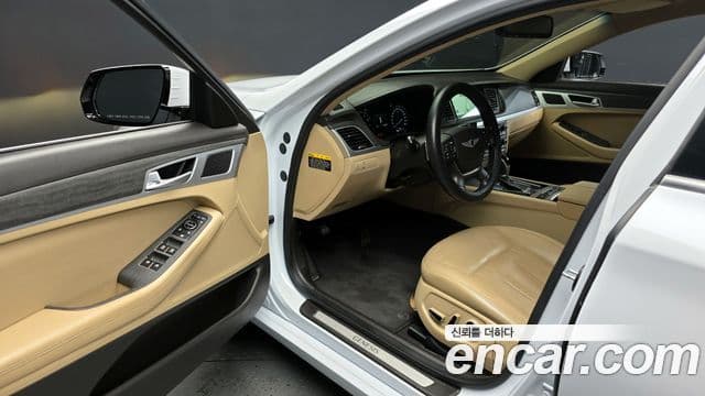 Hyundai Genesis DH Modern, 2014 11