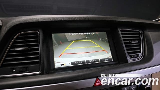 Hyundai Genesis DH Modern, 2014 15