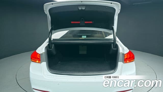 Hyundai Genesis DH Modern, 2014 20