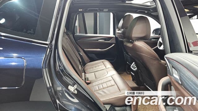 BMW iX3 M Sport, 2022 13