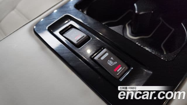 Renault Korea(Samsung) SM6 2.0 LPe RE (для людей с инвалидностью), 2016 19