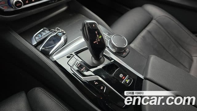 BMW 5시리즈 (G30) 520i M Sport, 2023 9