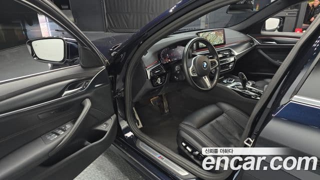 BMW 5시리즈 (G30) 520i M Sport, 2023 11