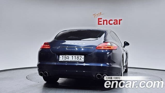 Porsche Panamera 970, 2012 4
