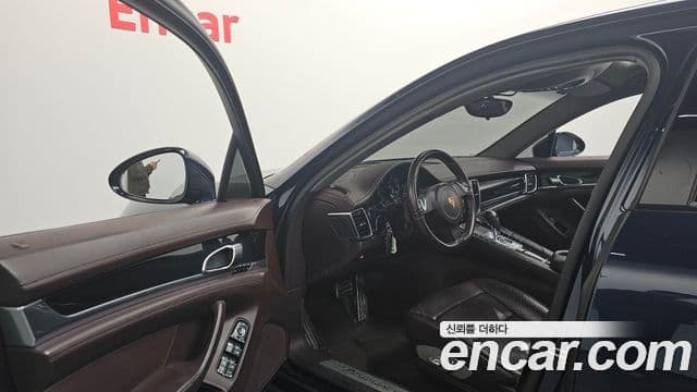 Porsche Panamera 970, 2012 10