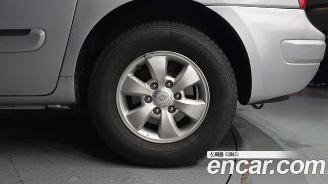 Kia 뉴카니발 топовая версия, 2008 все фото