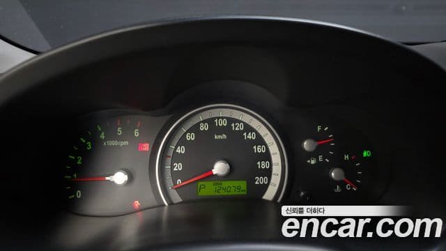 Kia 뉴카니발 топовая версия, 2008 8