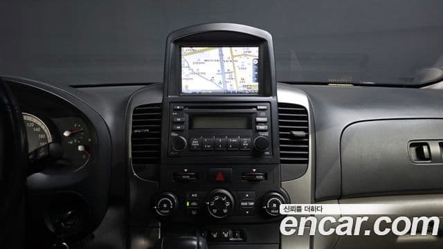 Kia 뉴카니발 топовая версия, 2008 15