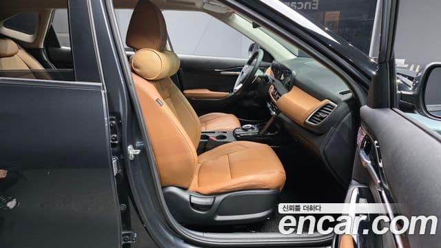 Kia The / новый New Seltos Signature, 2024 11