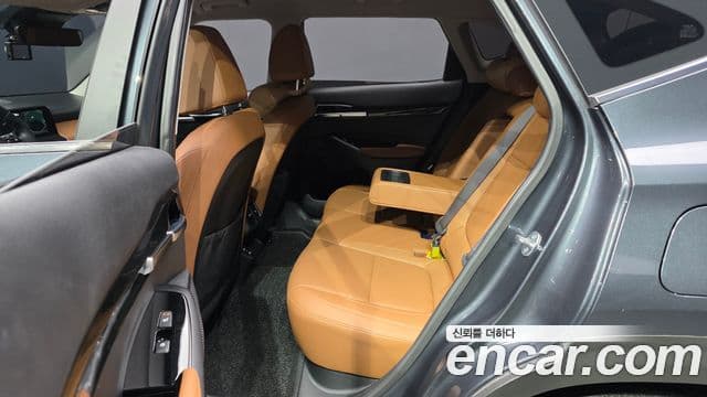 Kia The / новый New Seltos Signature, 2024 12