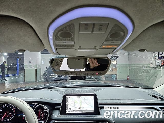 Genesis G70 Supreme, 2018 11