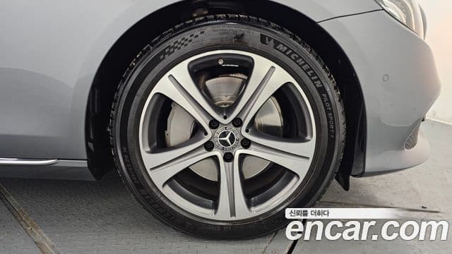 Mercedes-Benz E-класс W213 Avantgarde, 2019 все фото