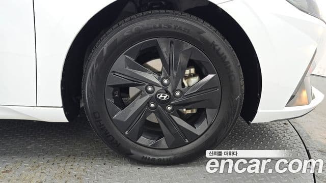 Hyundai Avante (CN7) Modern, 2023 все фото