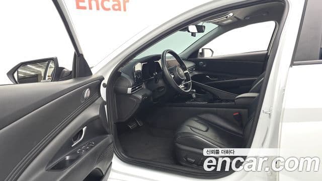 Hyundai Avante (CN7) Modern, 2023 10