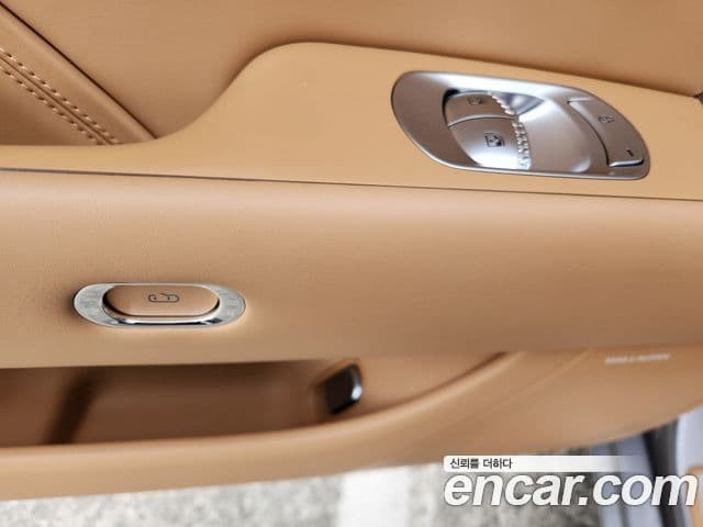 Genesis G90 (RS4) бензин 3.5 турбо 2WD, 2023 12