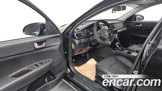 Kia K5 2세대 Luxury, 2016 10