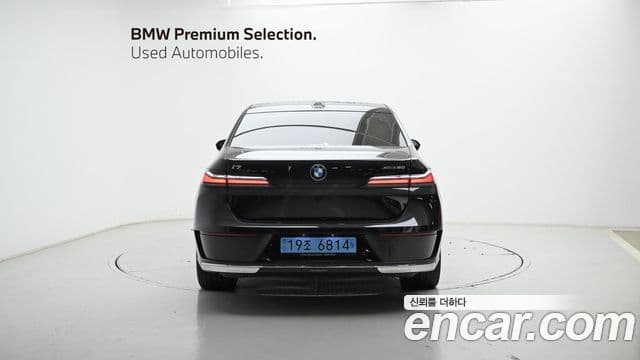 BMW i7 (G70) xDrive 60 Design Pure Excellence, 2023 4