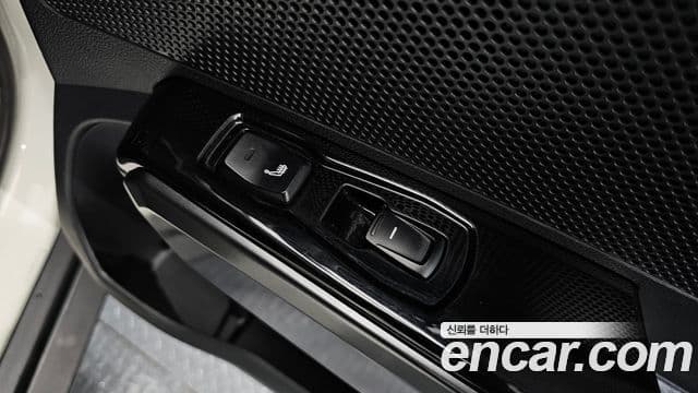 KG모빌리티(SsangYong) The / новый New Tivoli V3, 2024 19