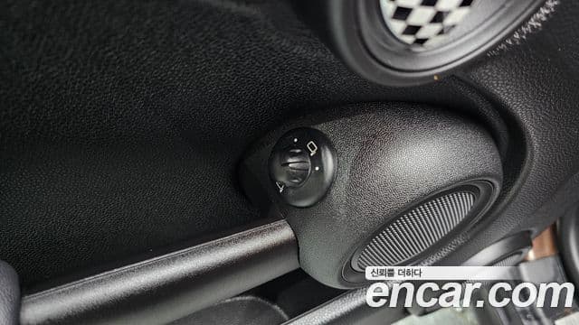 Mini Cooper SE, 2012 18