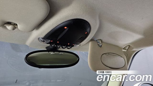 Mini Cooper SE, 2012 19