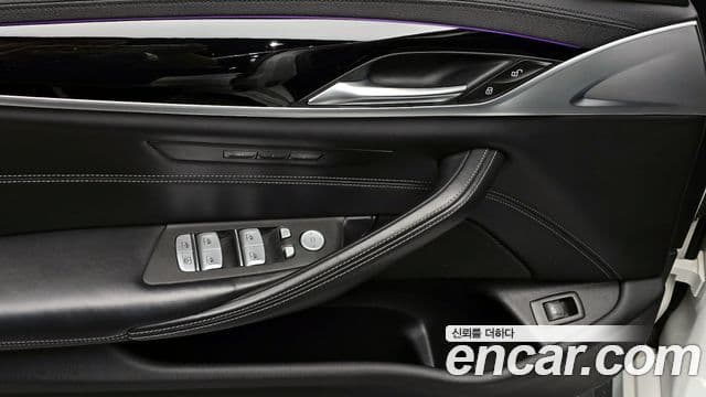 BMW 5시리즈 (G30) 530i M Sport Plus, 2019 18