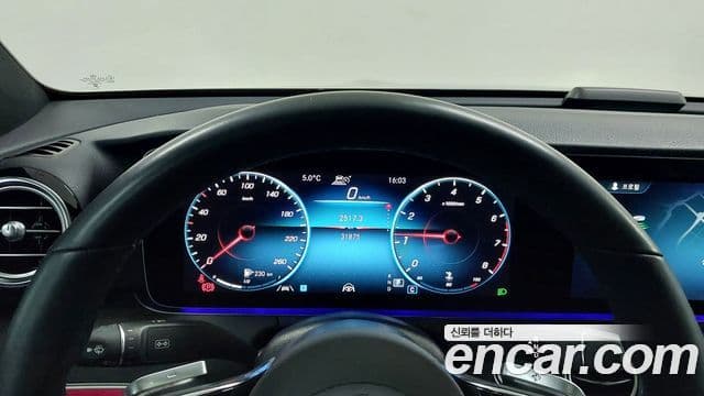 Mercedes-Benz E-класс W213 Avantgarde, 2023 8