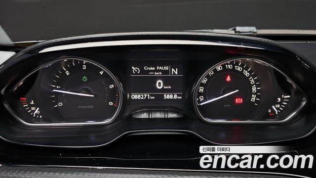 Peugeot 2008 1.6 e-HDi Felline S, 2015 8