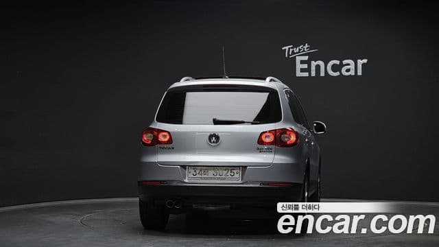 Volkswagen Tiguan 5N, 2011 4