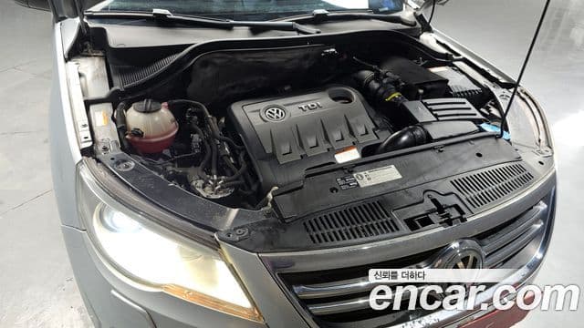 Volkswagen Tiguan 5N, 2011 6