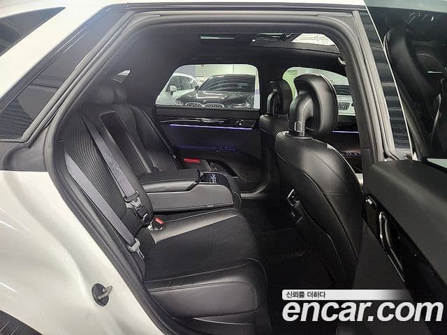 Hyundai Grandeur (GN7) Calligraphy, 2023 11