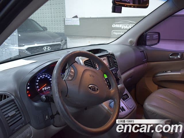 Kia Carnival R топовая версия, 2012 4